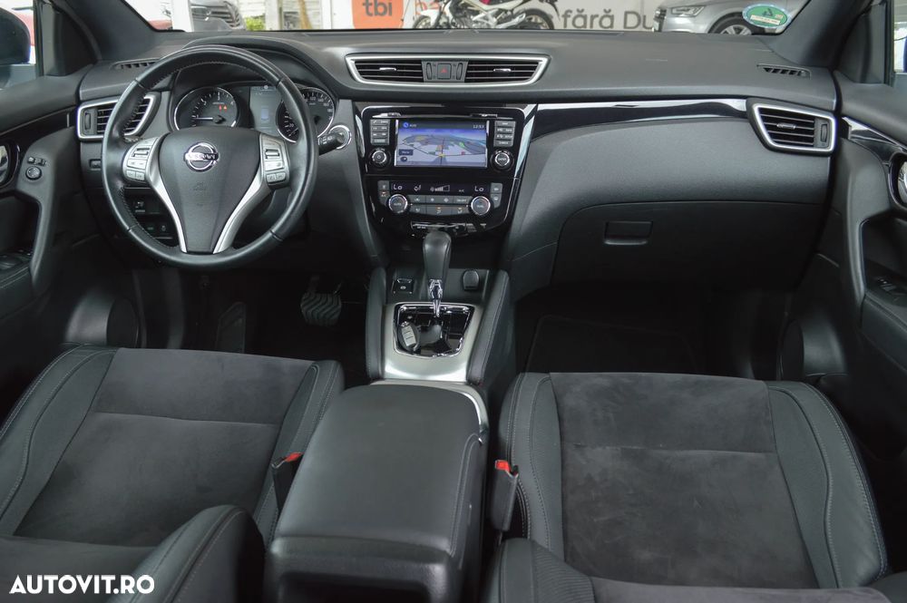 Nissan Qashqai 1.6 DCI Xtronic TEKNA - 6