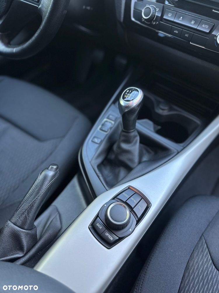 BMW Seria 1 116d EfficientDynamics Advantage - 15