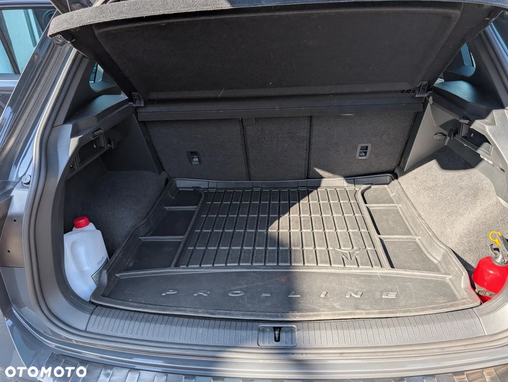 Volkswagen Tiguan - 4