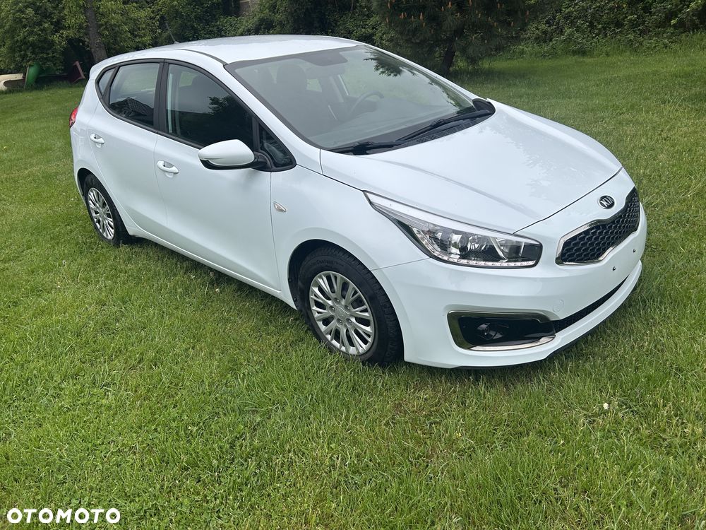 Kia Ceed 1.4 Comfort - 1
