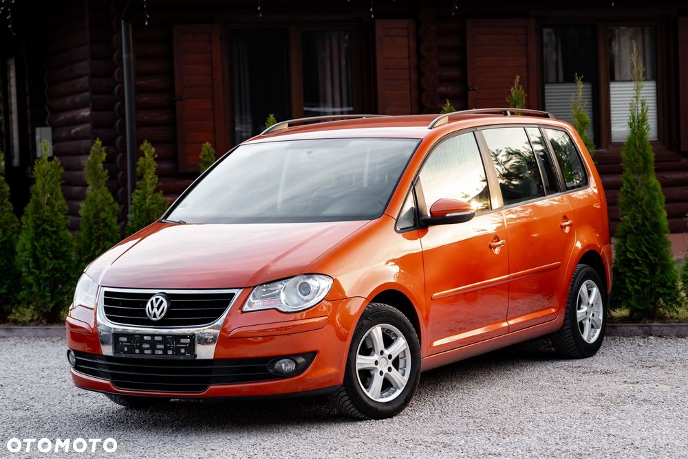 Volkswagen Touran 1.6 - 2