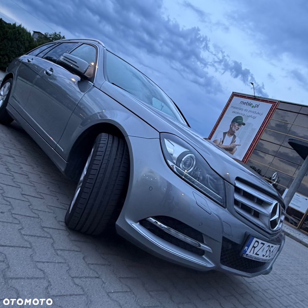 Mercedes-Benz Klasa C 220 CDI 7G-TRONIC Avantgarde Edition - 10