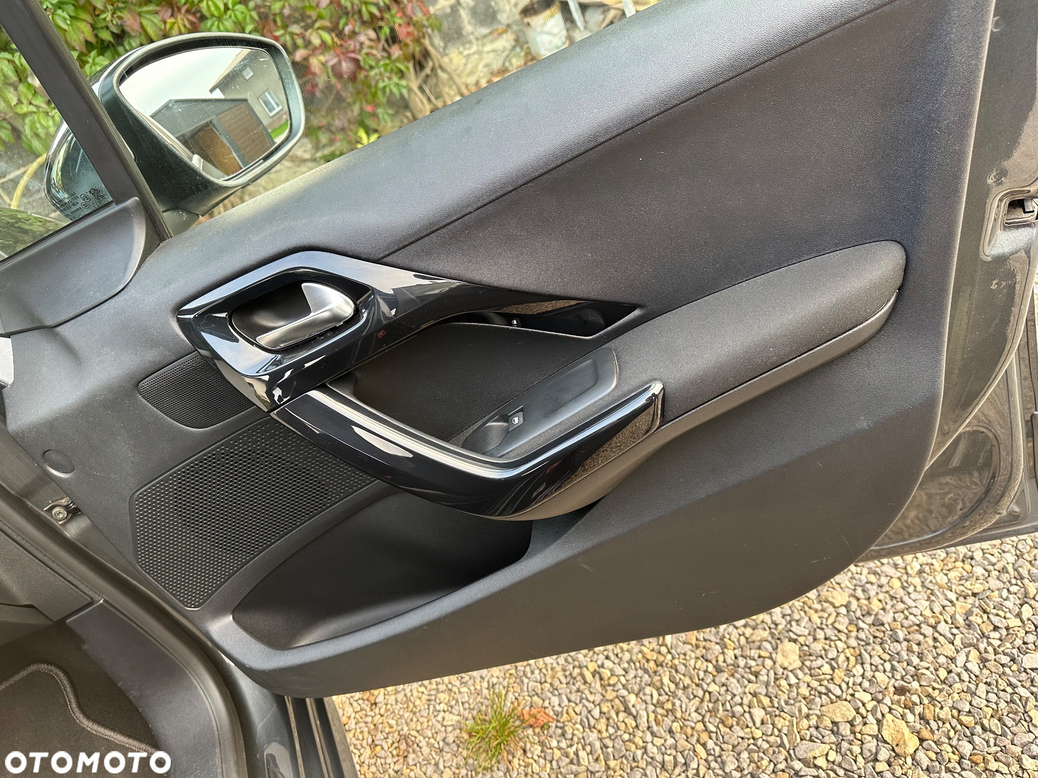 Peugeot 208 1.2 PureTech Style - 15
