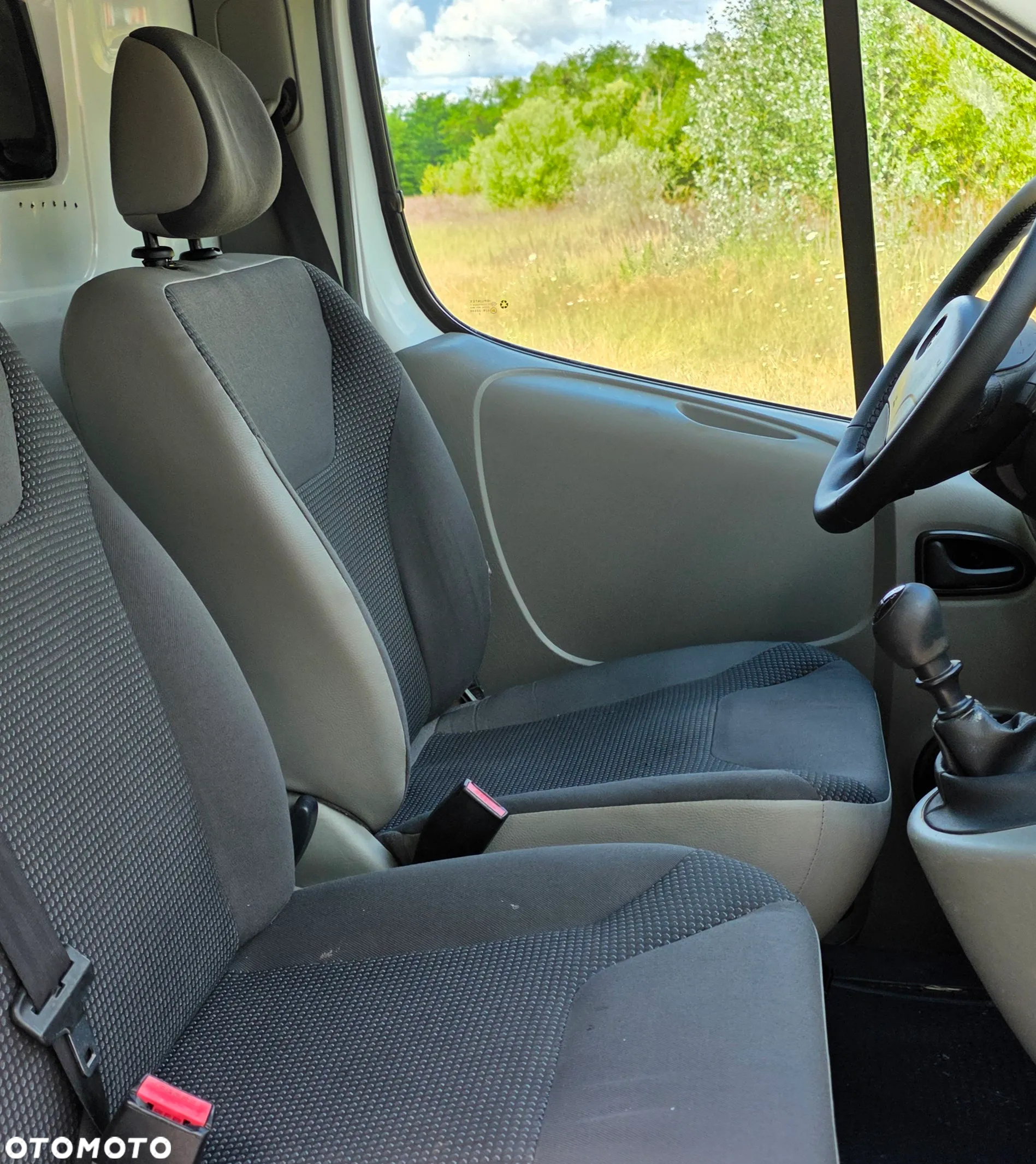Opel Vivaro - 15