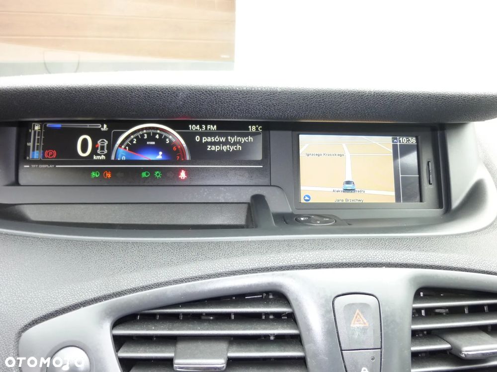 Renault Scenic 1.6 16V 110 Dynamique - 31