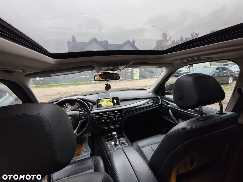 BMW X5 xDrive35i - 9