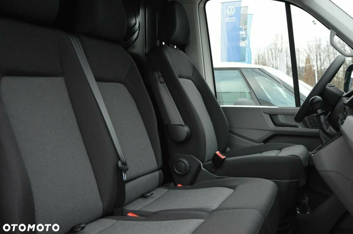 Volkswagen Crafter FURGON 4.490 35 2.0 TDI 130 kW 6-G - 9