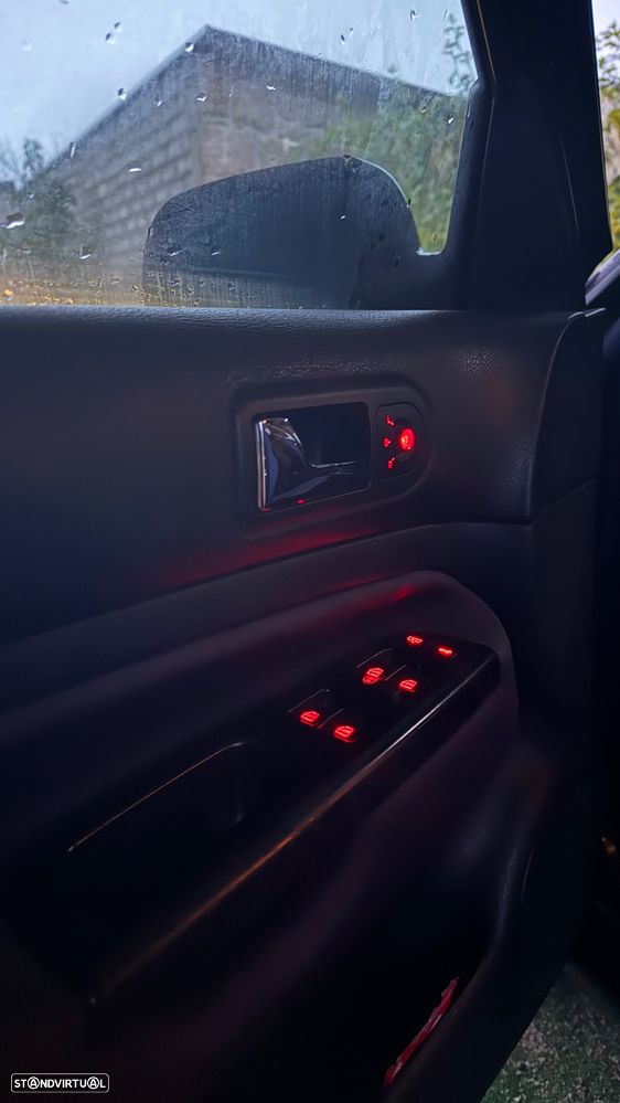 VW Golf 1.9 TDi 25 Anos - 7