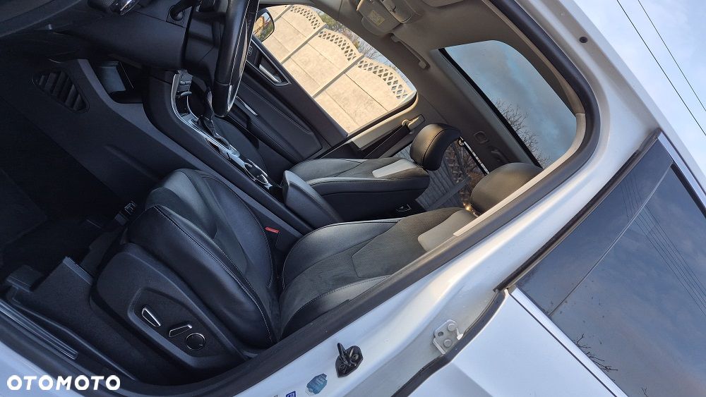 Ford S-Max 2.0 TDCi Titanium PowerShift - 8