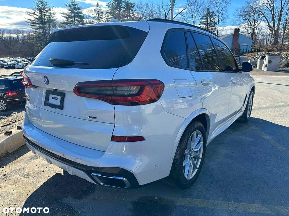 BMW X5 xDrive40i - 4