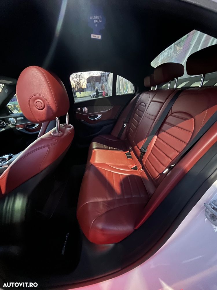 Mercedes-Benz C 250 BlueTec - 12