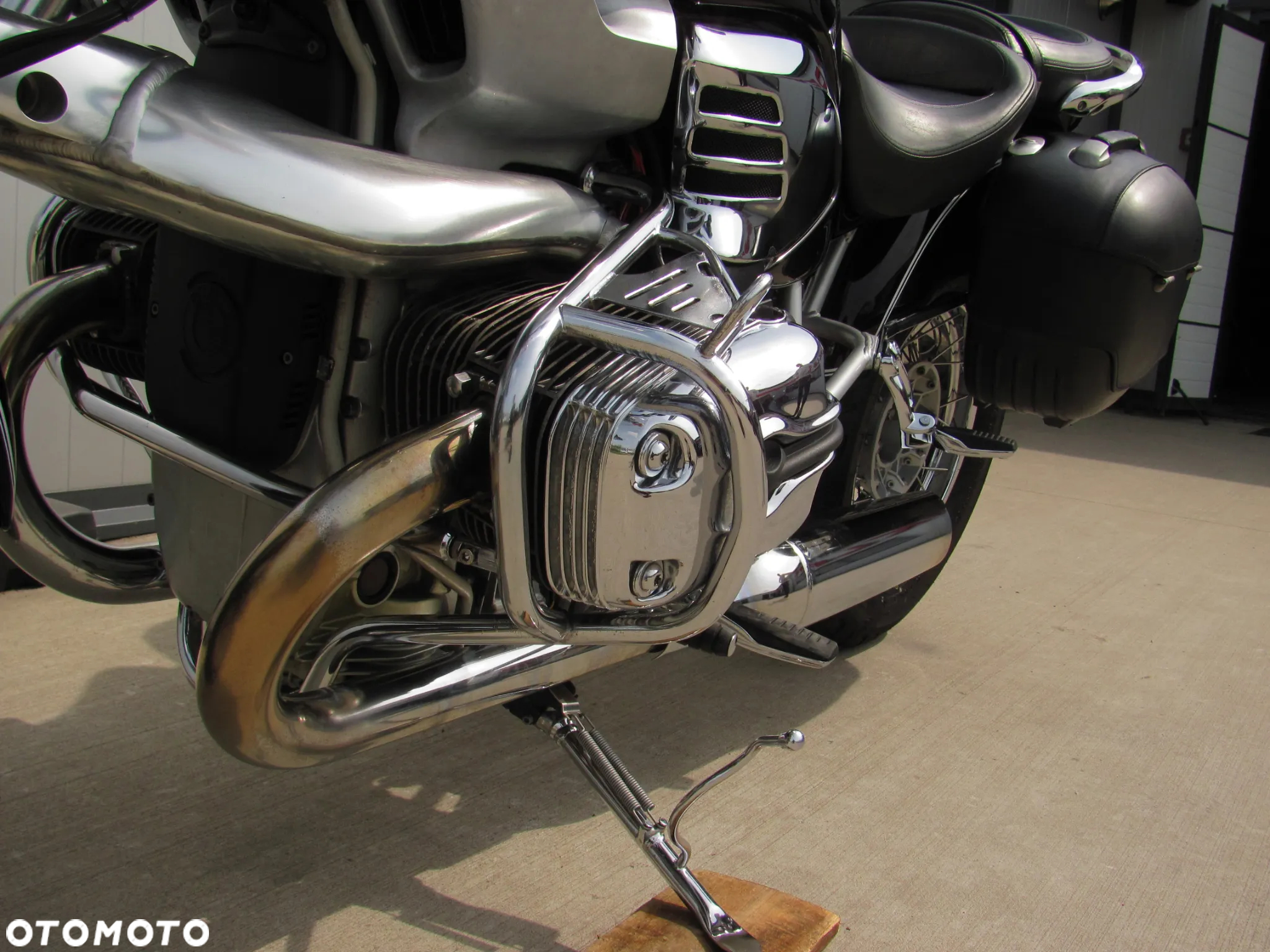 BMW R - 19