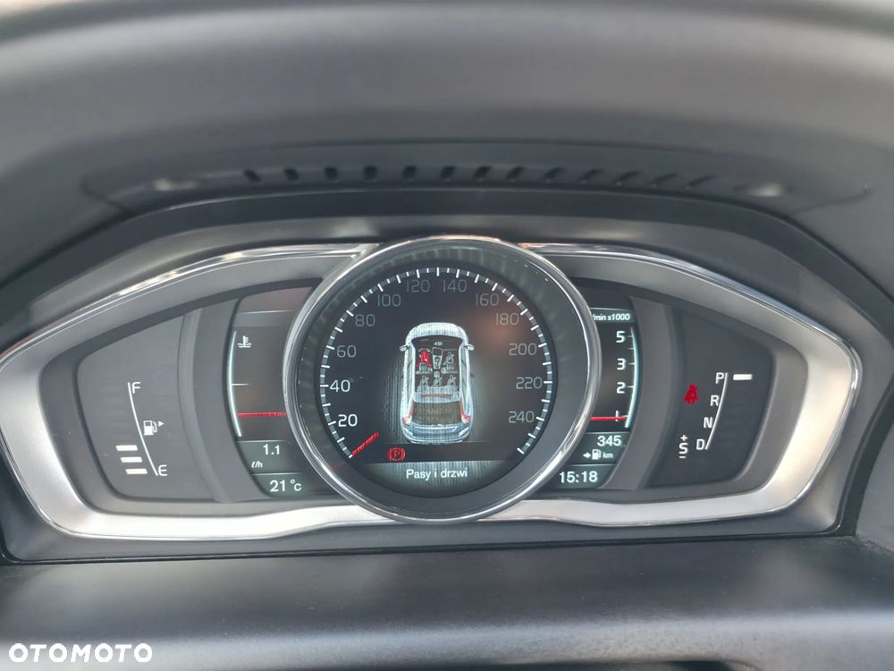 Volvo XC 60 D4 Geartronic Summum - 9
