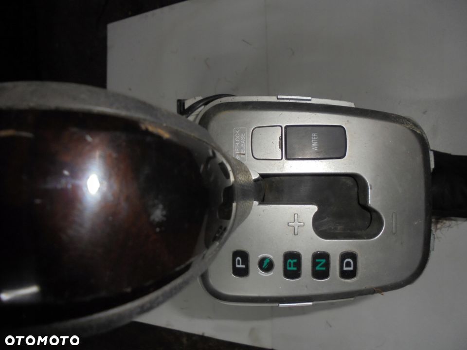 DZWIGNIA LEWAREK ZMIANY BIEGOW CAPTIVA AUTOMAT - 3