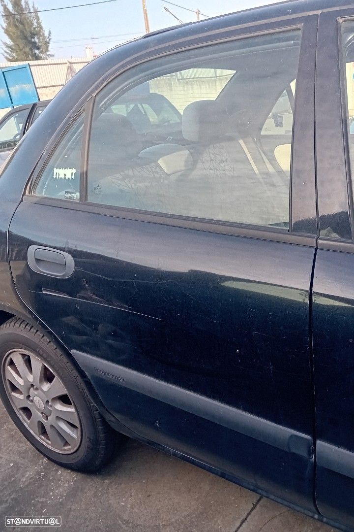 Porta trás direita MITSUBISHI Carisma Hatchback (DA_) - 1