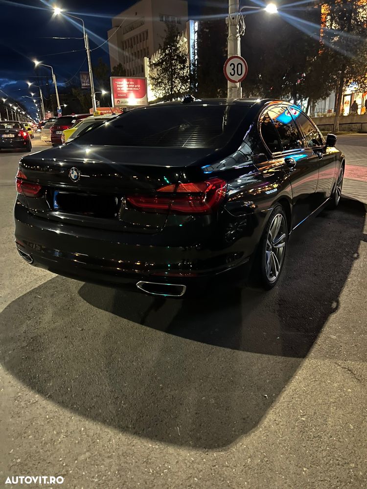 BMW Seria 7 750d xDrive - 8