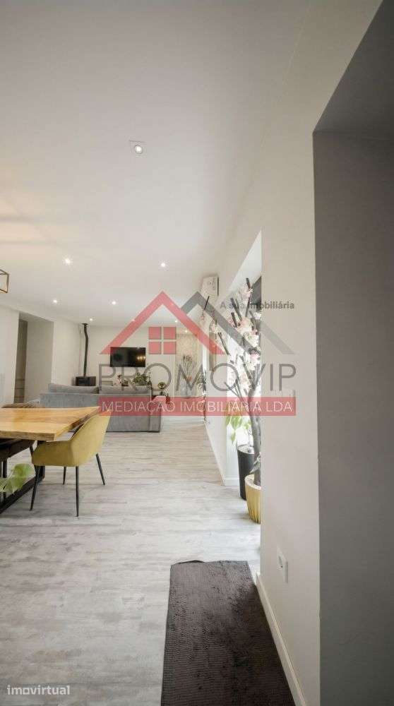 Moradia T3 RENOVADA - Grande imagem: 2/16