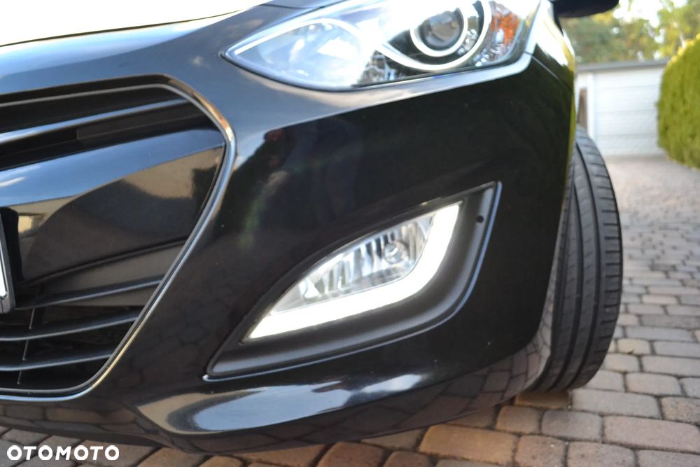Hyundai i30 1.4 Comfort - 27
