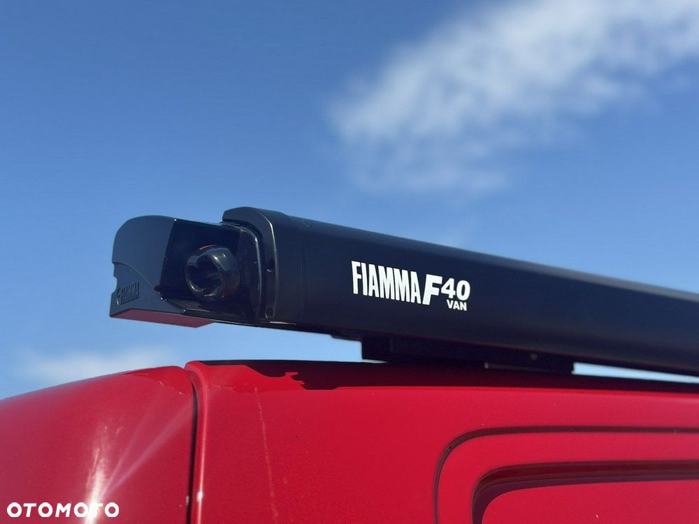 Volkswagen Transporter T5 TDI L1H1 - 12