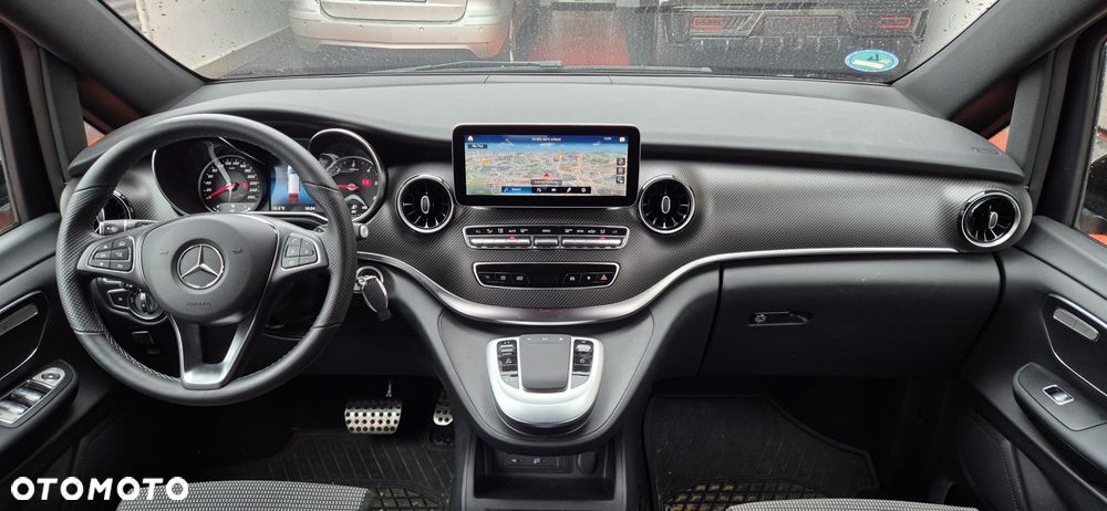 Mercedes-Benz Klasa V 300 d kompakt 9G-TRONIC Style - 17