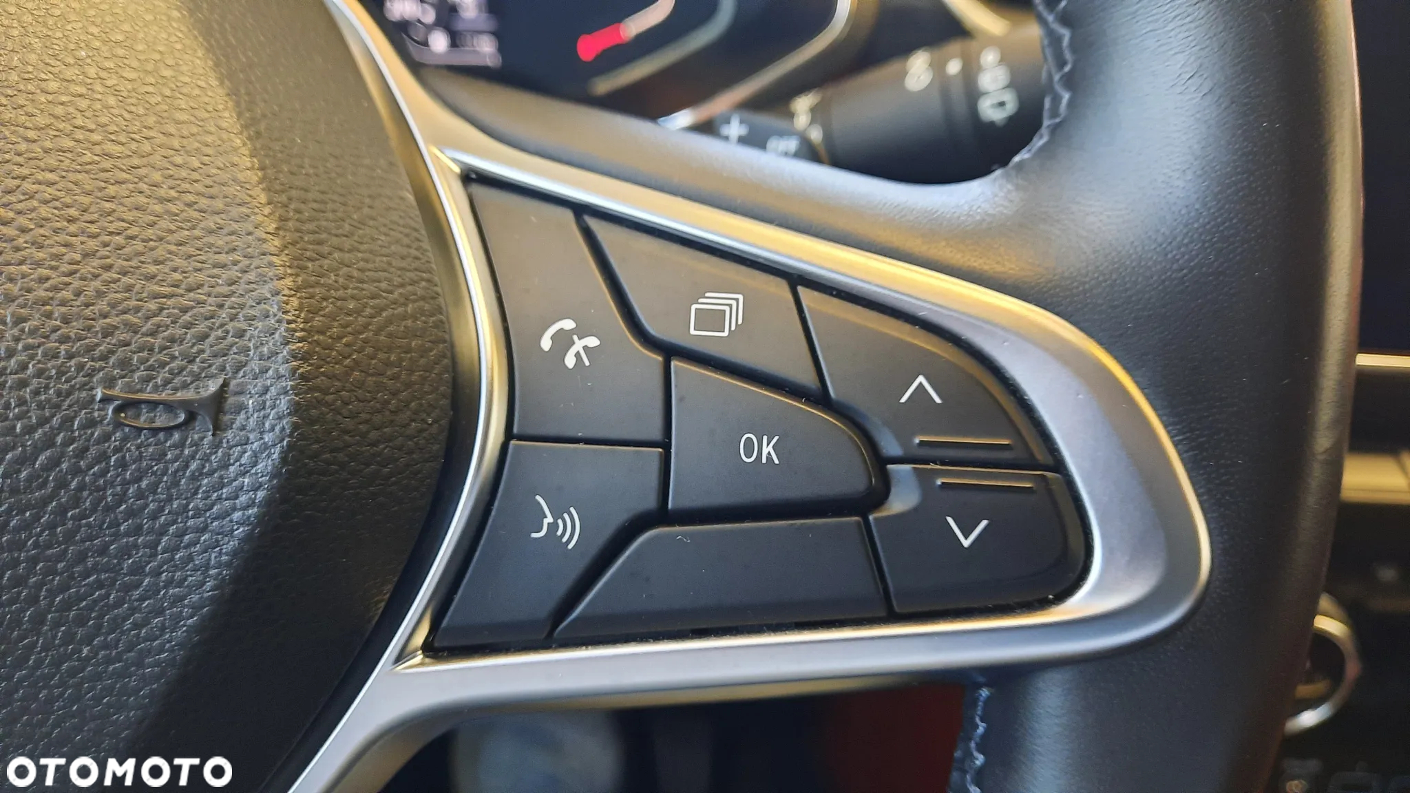Renault Captur - 17