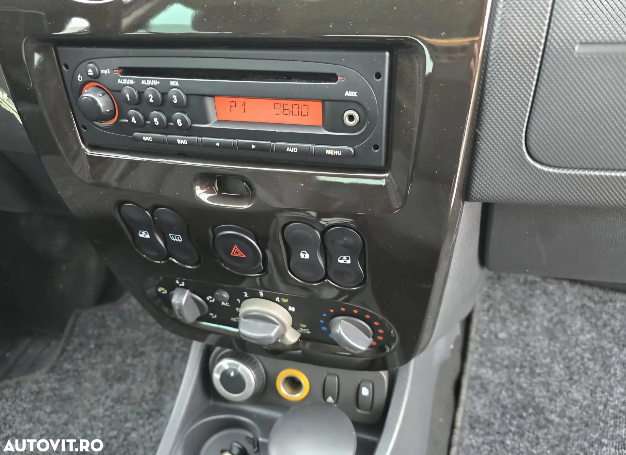 Dacia Duster 1.5 dCi 4x4 Ambiance - 12