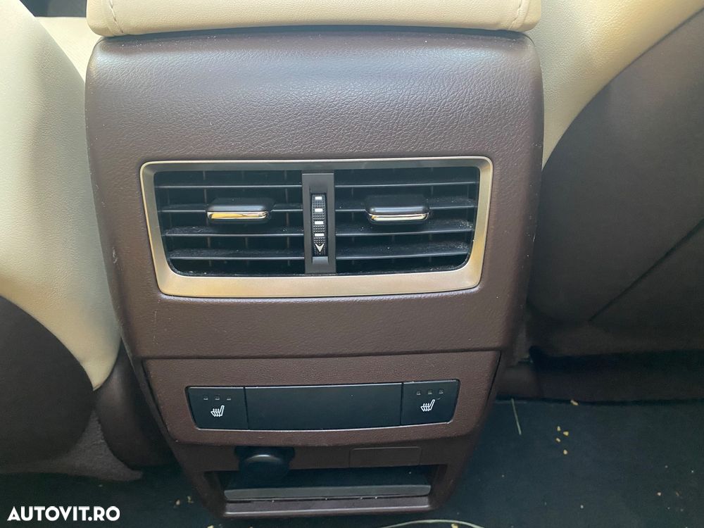 Lexus Seria RX 450h (hybrid) Luxury Line - 11