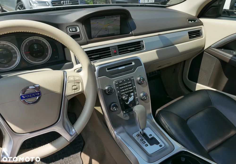 Volvo XC 70 D5 AWD Summum - 14