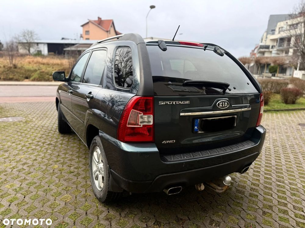 Kia Sportage 2.0 CRDI 4WD LX - 11