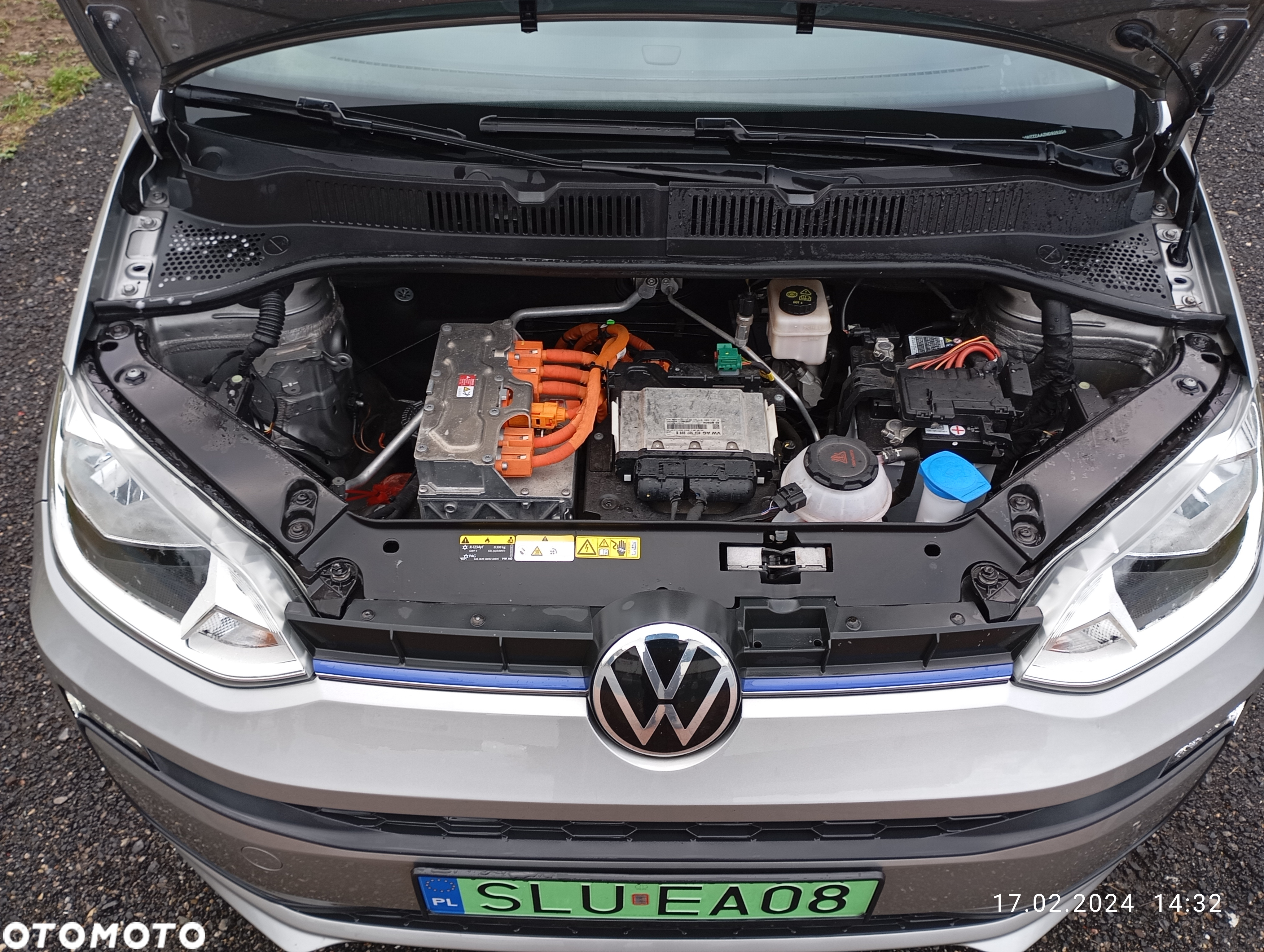 Volkswagen up! e-up - 10
