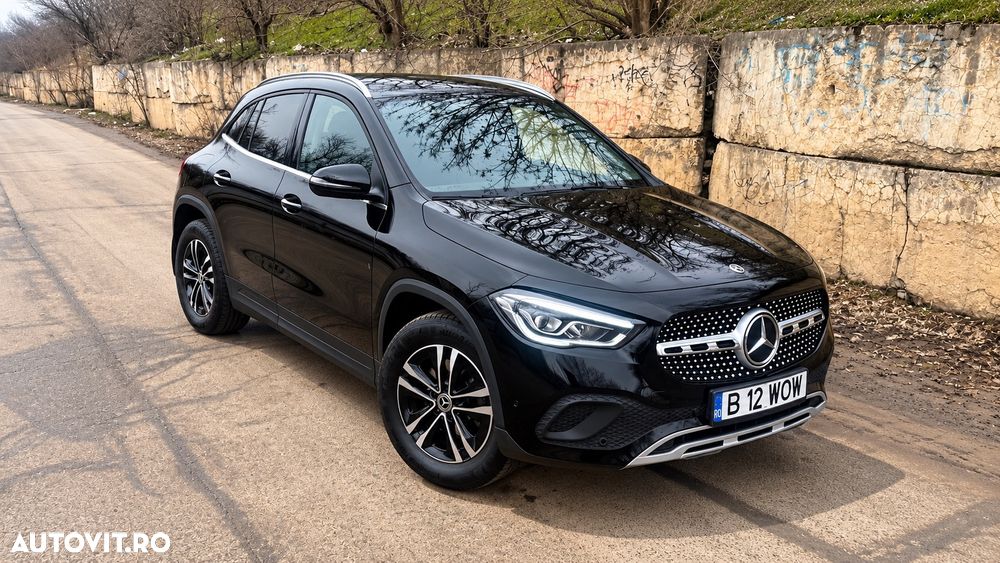 Mercedes-Benz GLA 180 d Aut. - 4