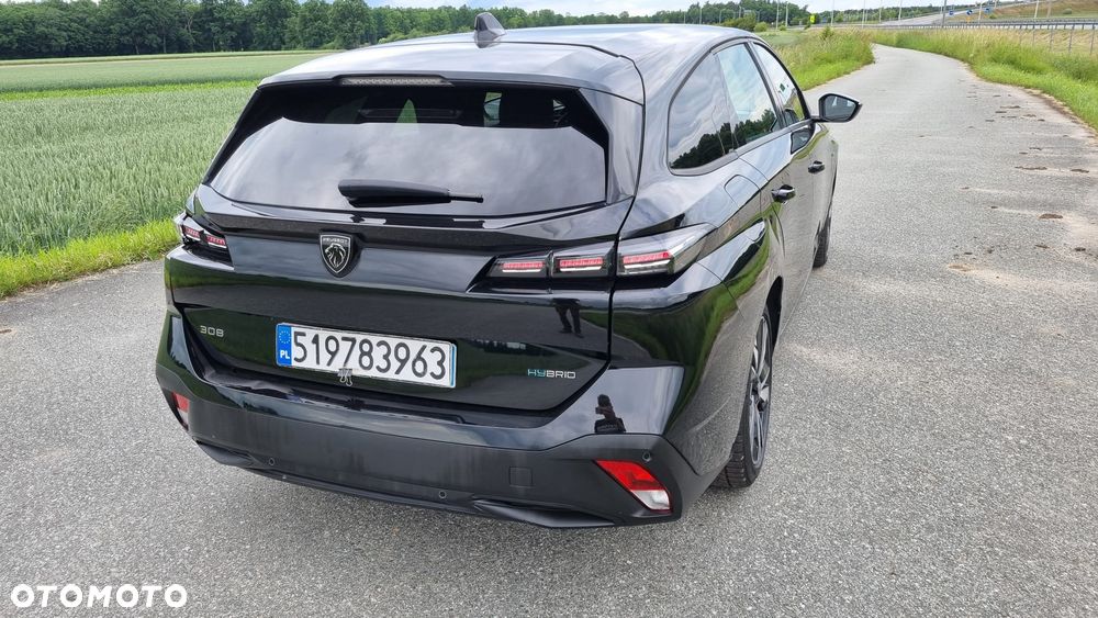 Peugeot 308 180 e-EAT8 GT - 12