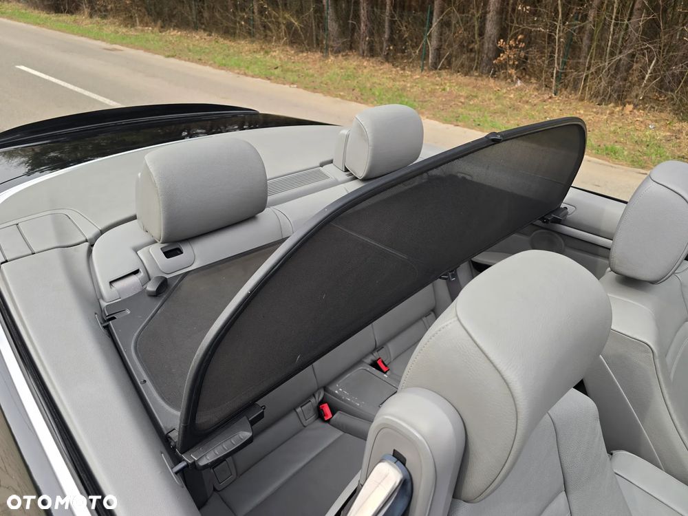 BMW Seria 3 330i M Sport Edition - 30