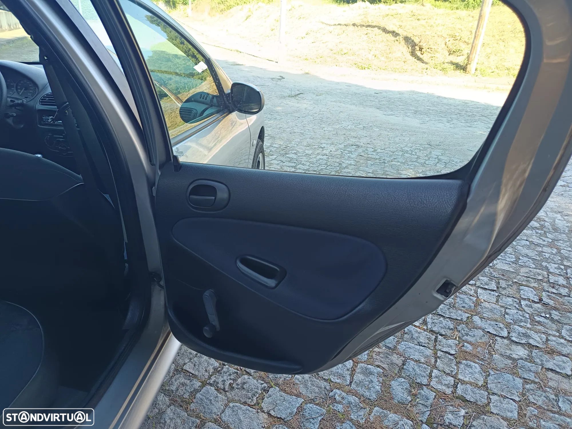 Peugeot 206 1.1 XR - 21