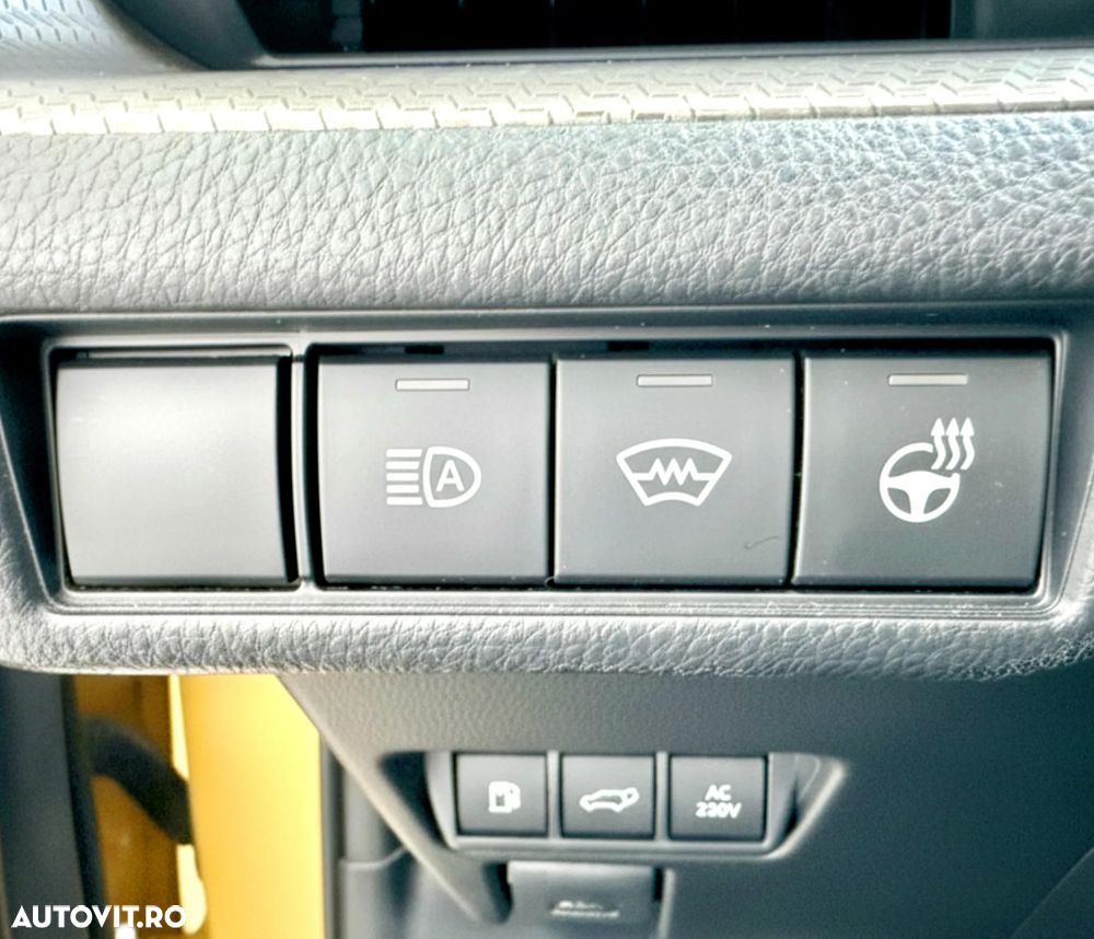 Toyota Prius 2.0 FWD PHEV Exclusive - 15