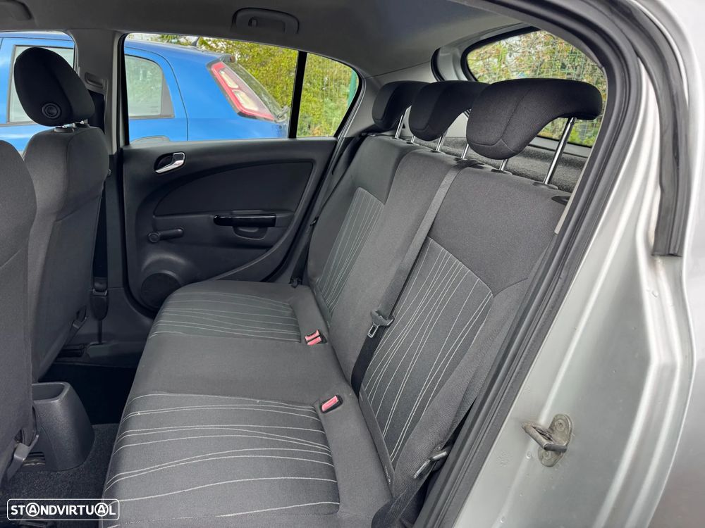 Opel Corsa 1.3 CDTI Enjoy EcoFLEX - 9