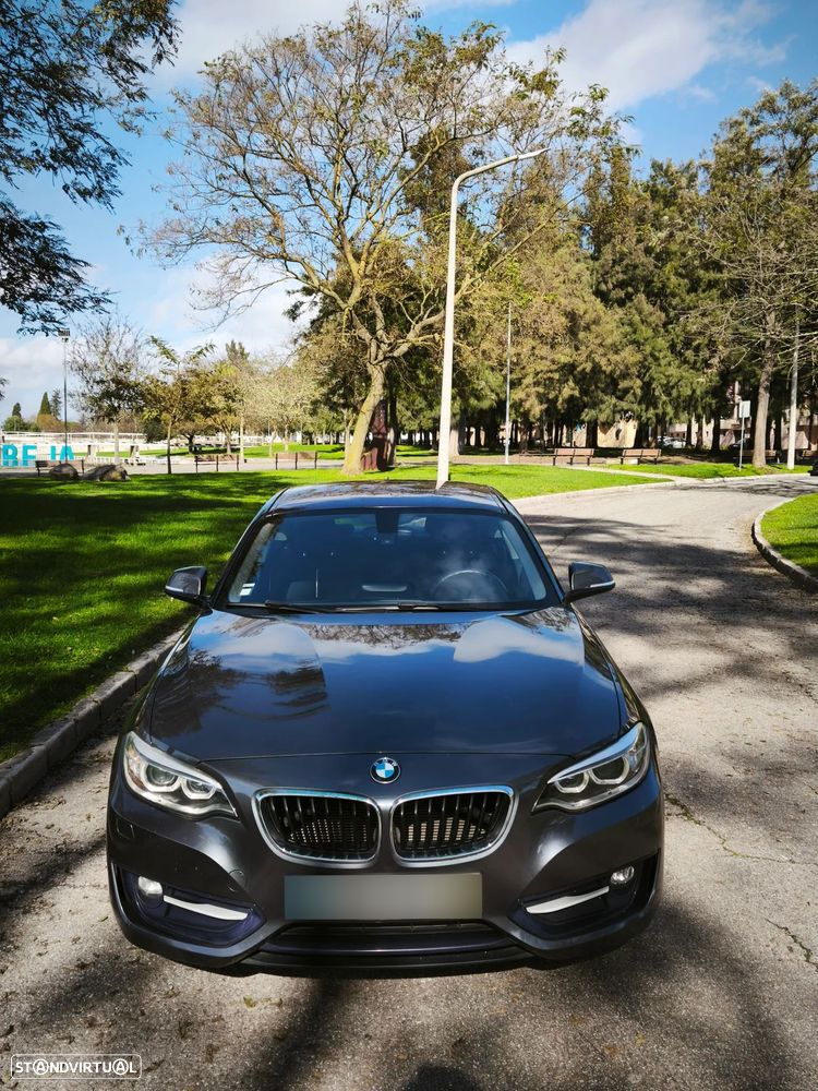 BMW 218 d Sport Line - 11