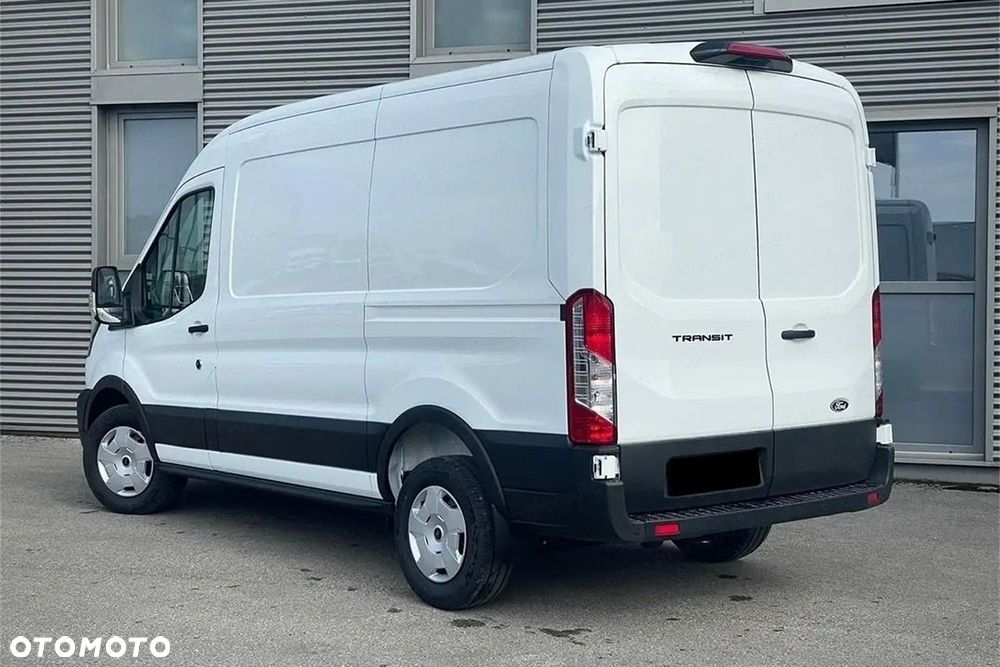 Ford Transit 350 L2H2 Trend 2.0 130KM - 4