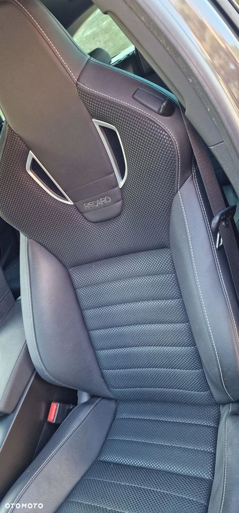 Opel Insignia 2.8 V6 Turbo 4x4 Sports Tourer OPC - 12