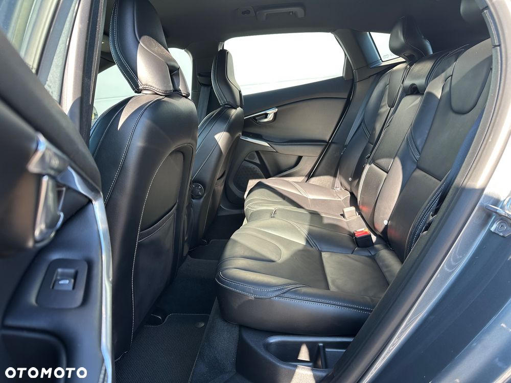 Volvo V40 T4 RDesign - 5