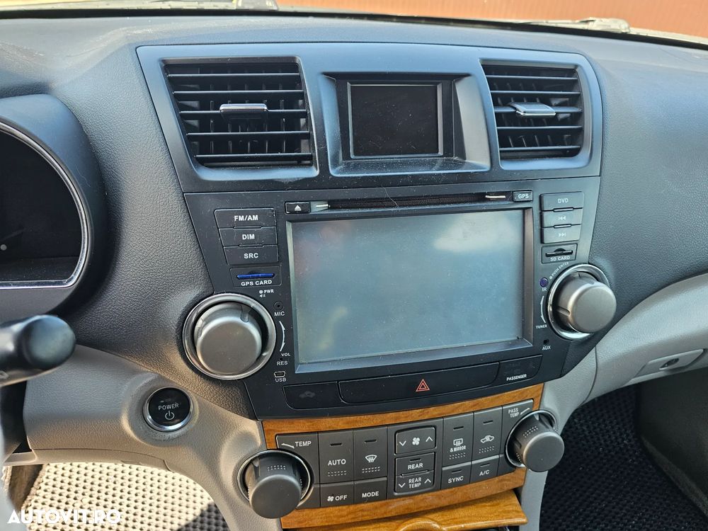 Toyota Highlander - 12