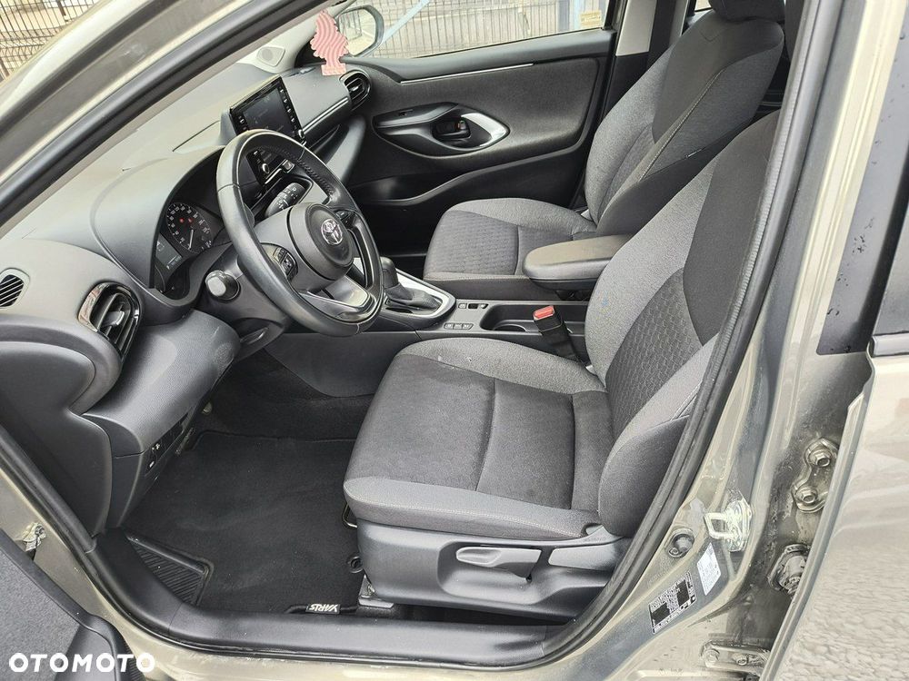 Toyota Yaris - 9
