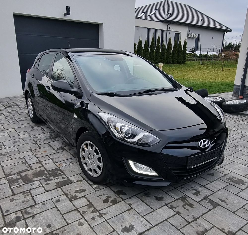 Hyundai i30 1.4 Classic + - 13