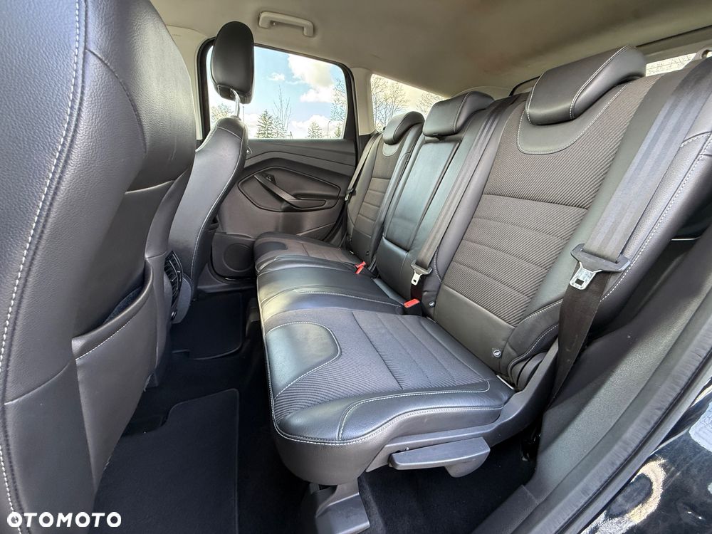 Ford Kuga 2.0 TDCi 4x4 Titanium - 21