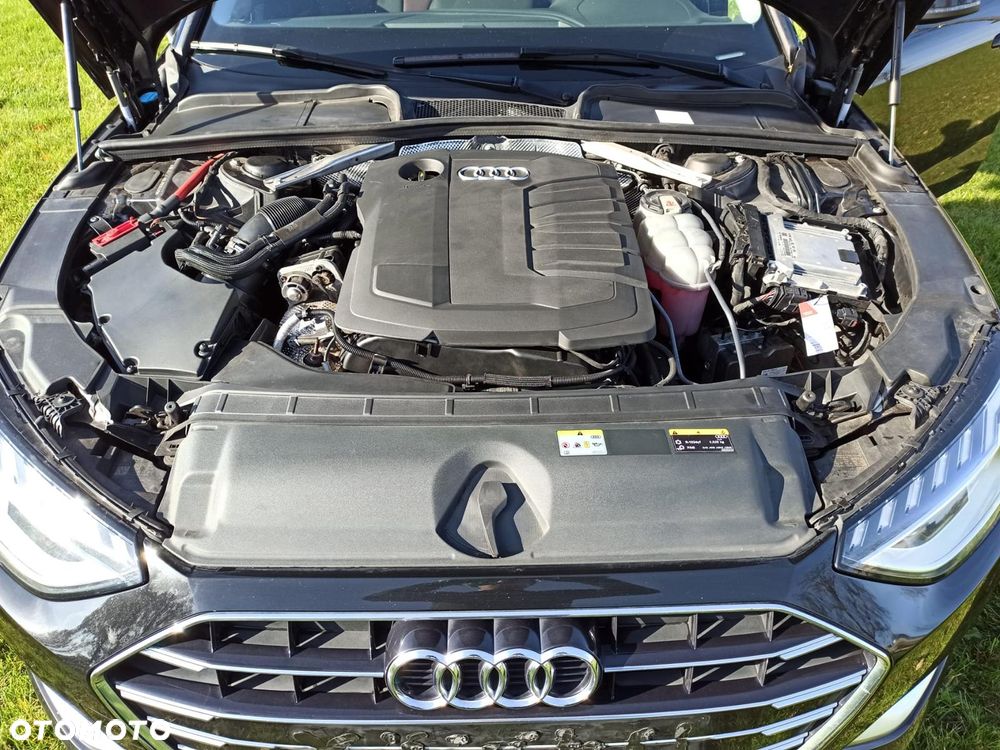 Audi A4 Avant 35 TDI S tronic - 12