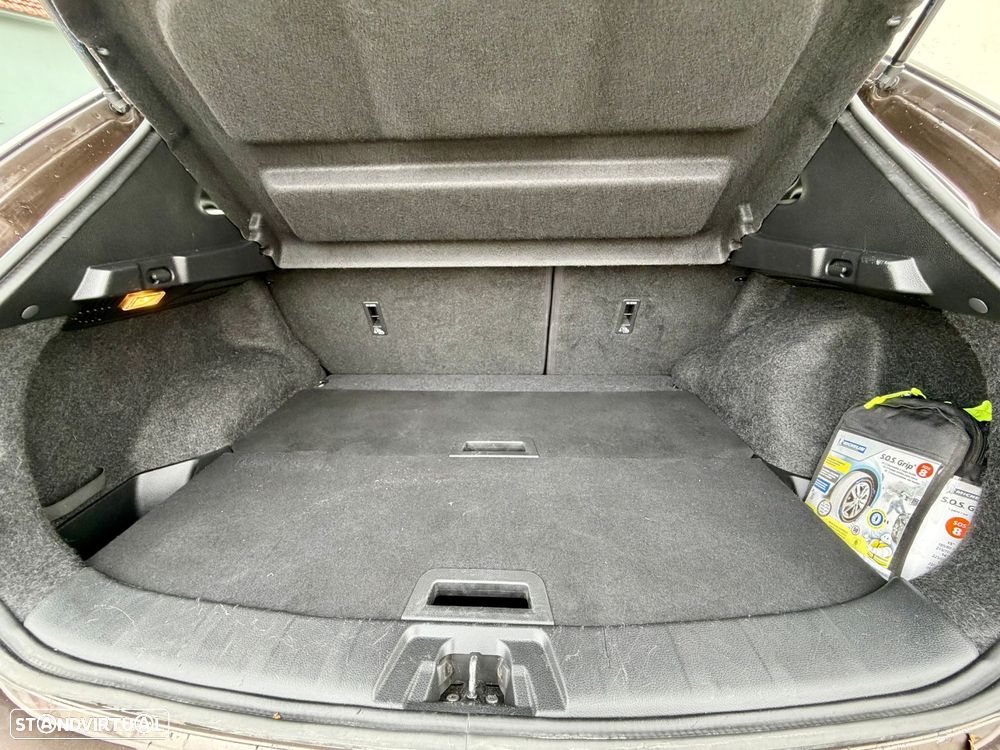 Nissan Qashqai 1.2 DIG-T Tekna Premium S Alcantara - 8