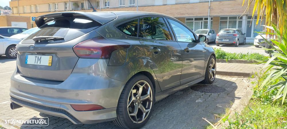 Ford Focus 1.5 TDCi ST-Line - 3