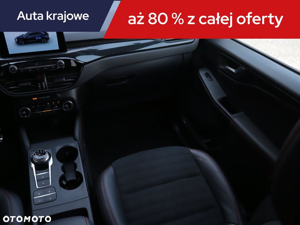 Ford Kuga - 10
