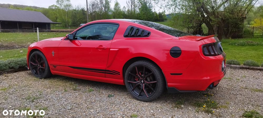 Ford Mustang 3.7 V6 Premium - 8