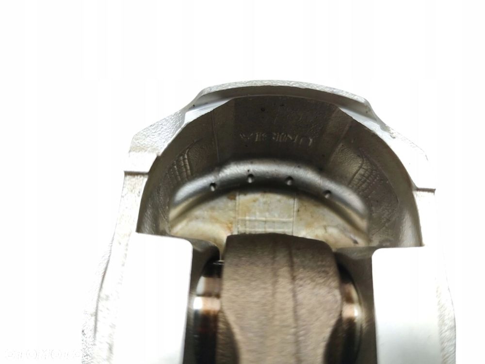 TŁOK KORBOWÓD SUBARU LEGACY IV (2003-2006) 2.0 165KM - 4